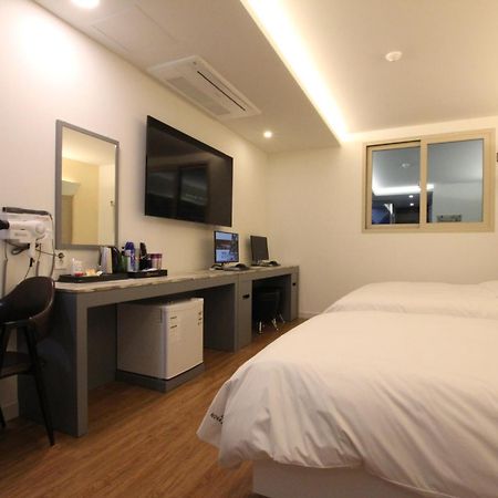 Nova Hotel Ούλσαν Εξωτερικό φωτογραφία